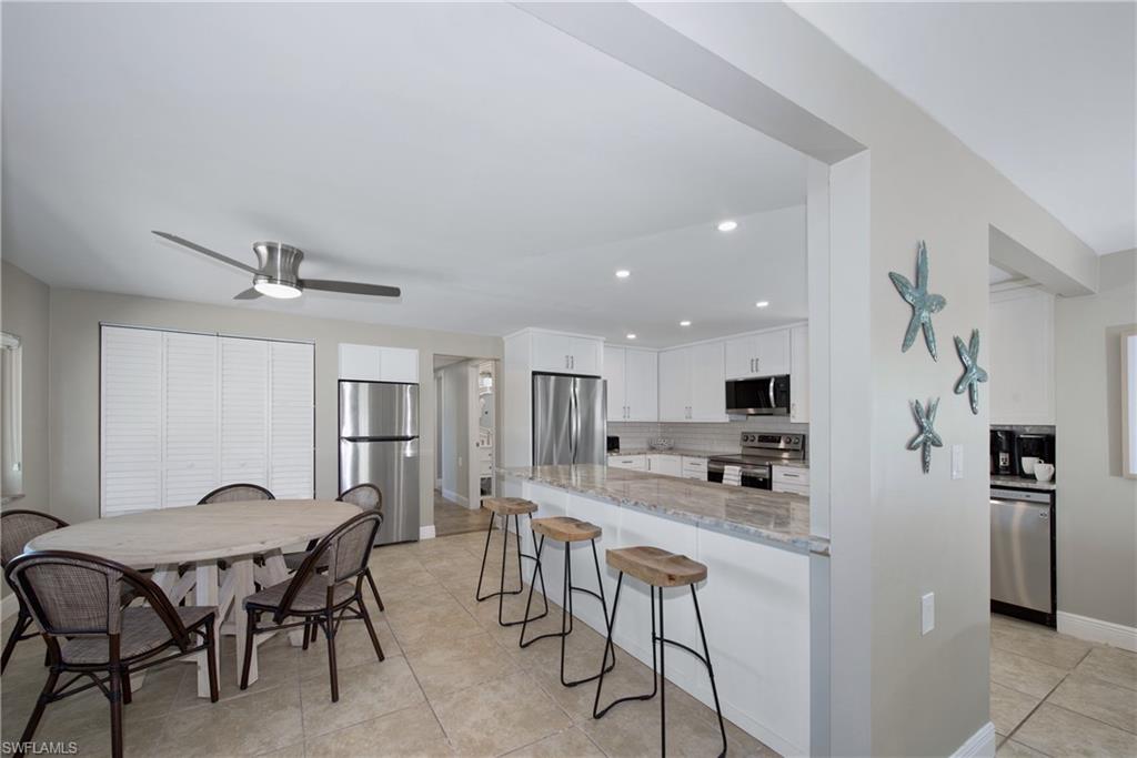 5440 Palmetto St Property Photo 8