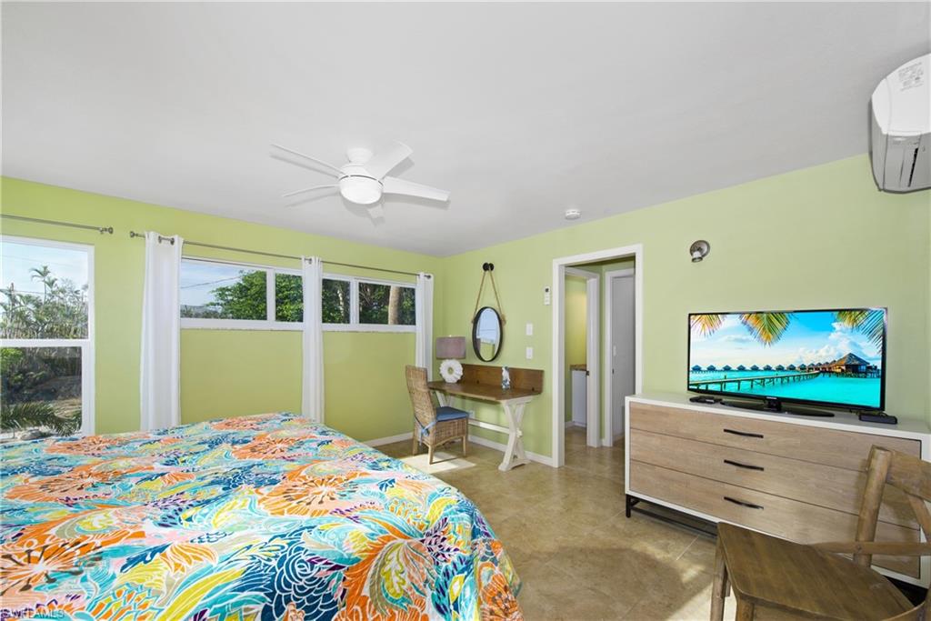 5440 Palmetto St Property Photo 22