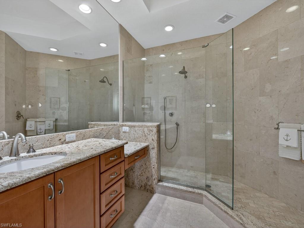 24360 Sandpiper Isle Way 205 Property Photo 17