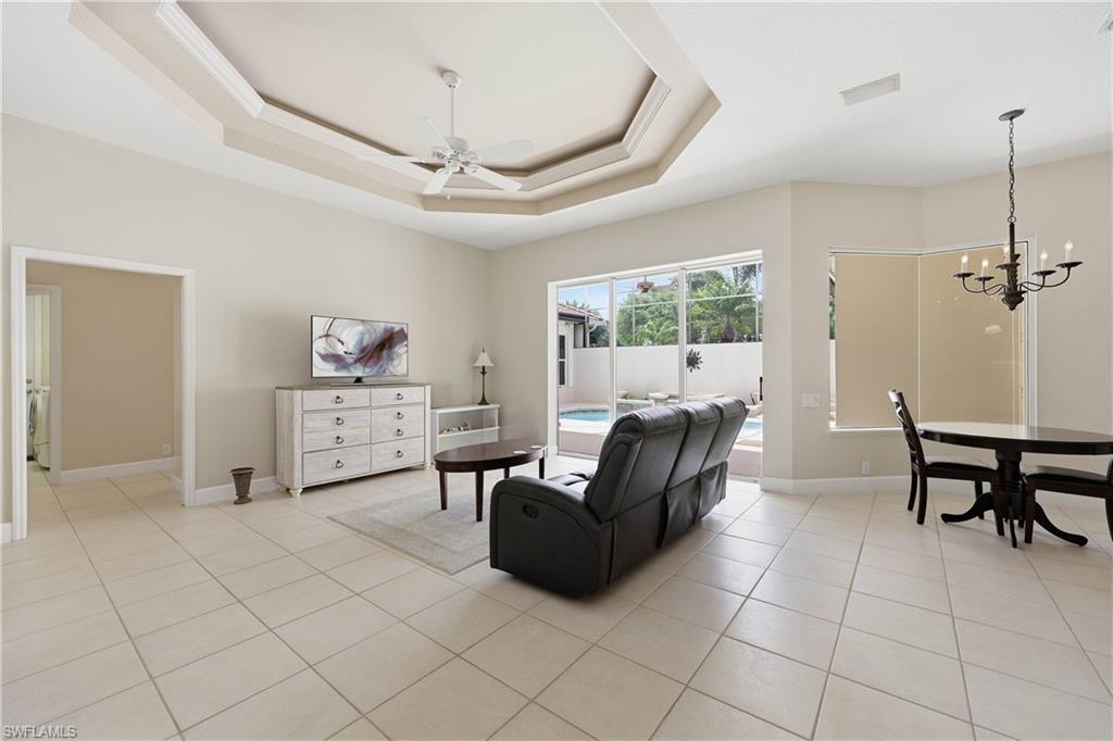 9227 Troon Lakes Dr Property Photo 16