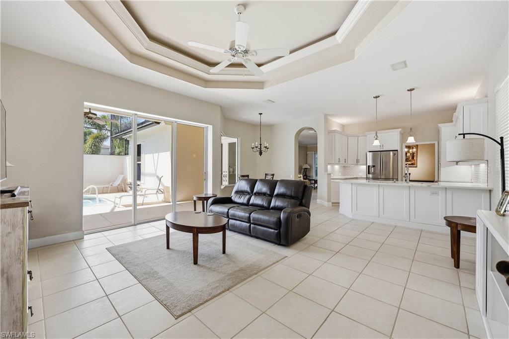 9227 Troon Lakes Dr Property Photo 17