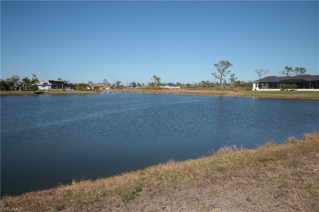 28 Harness Rd Property Photo 3