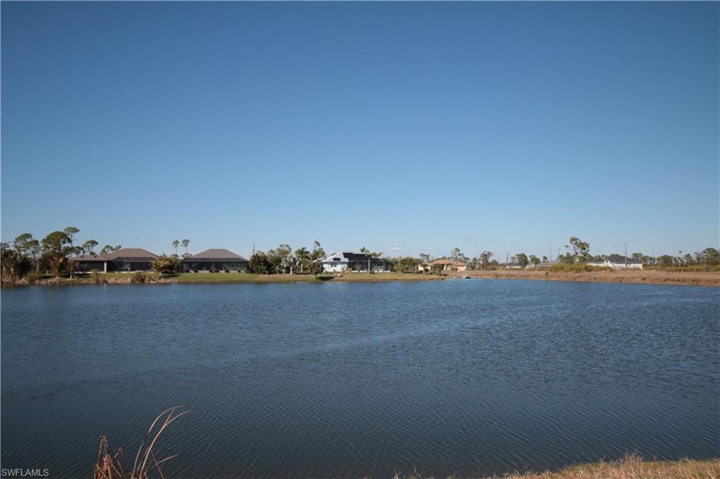 28 Harness Rd Property Photo 4