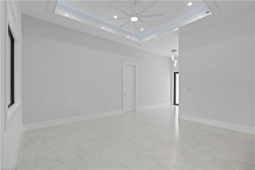 1745 Everglades Blvd S Property Photo 12