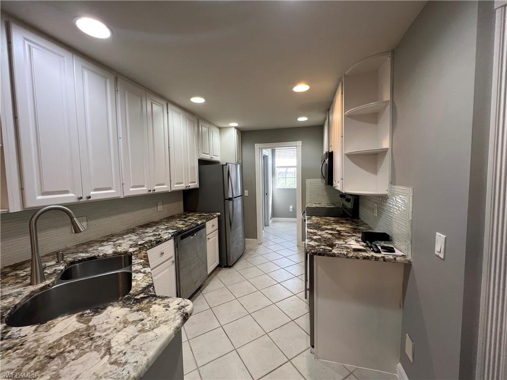 5365 Cove Cir 125 Property Photo 18
