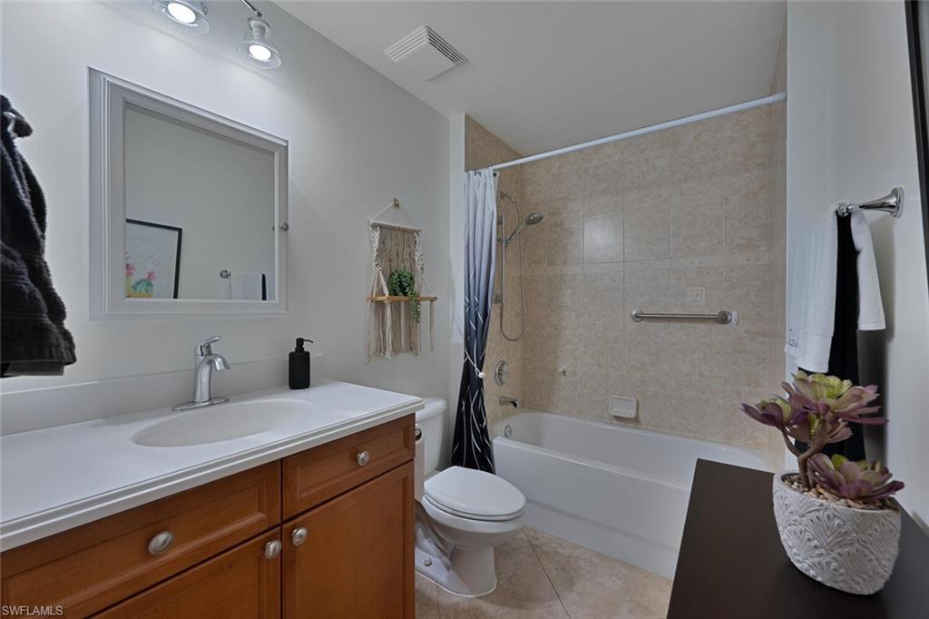 28700 Trails Edge Blvd 204 Property Photo 12