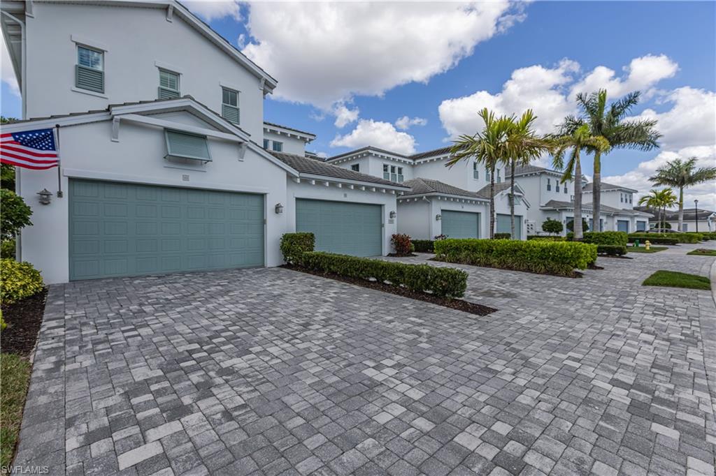 8936 Saint Lucia Dr Sw 101 Property Photo 3