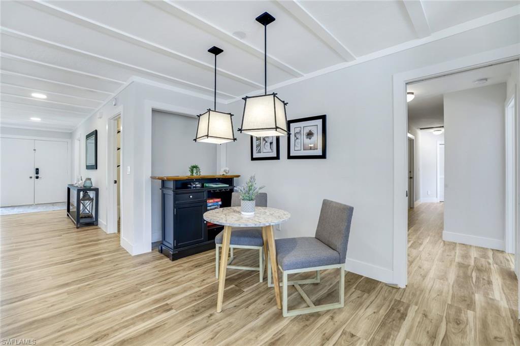 400 Barfield Dr Property Photo 16
