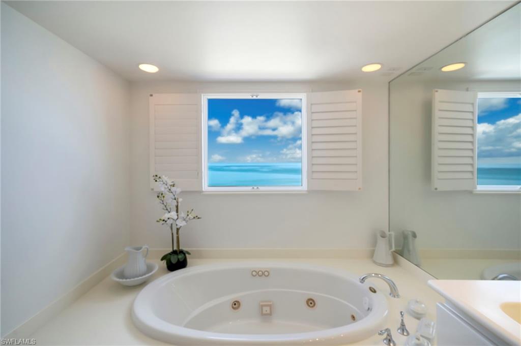 8473 Bay Colony Dr 1401 Property Photo 24