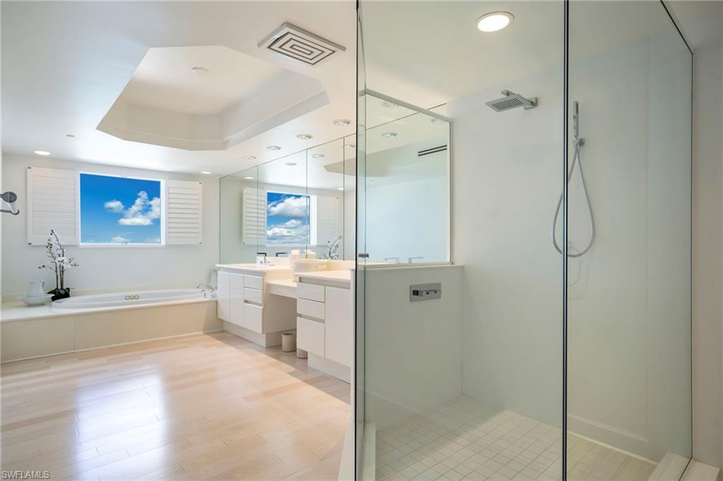 8473 Bay Colony Dr 1401 Property Photo 25