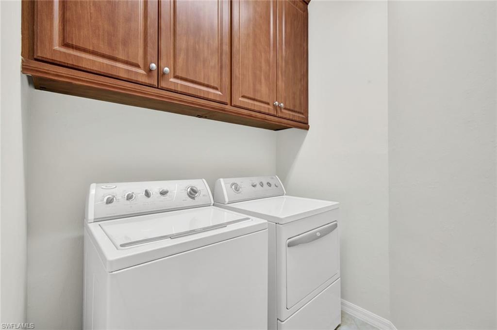9359 Trieste Dr Property Photo 23
