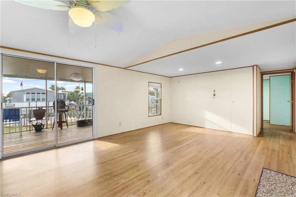 17 Spoonbill Ave Property Photo 12