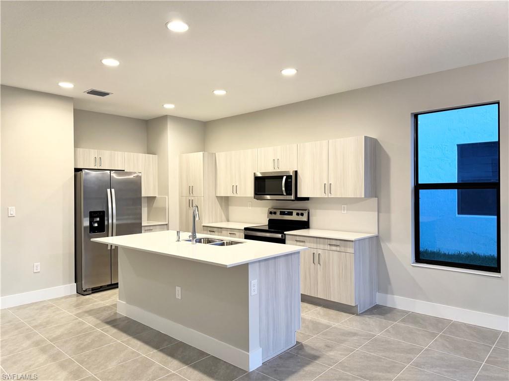 5570 Cassidy Ln Property Photo 3