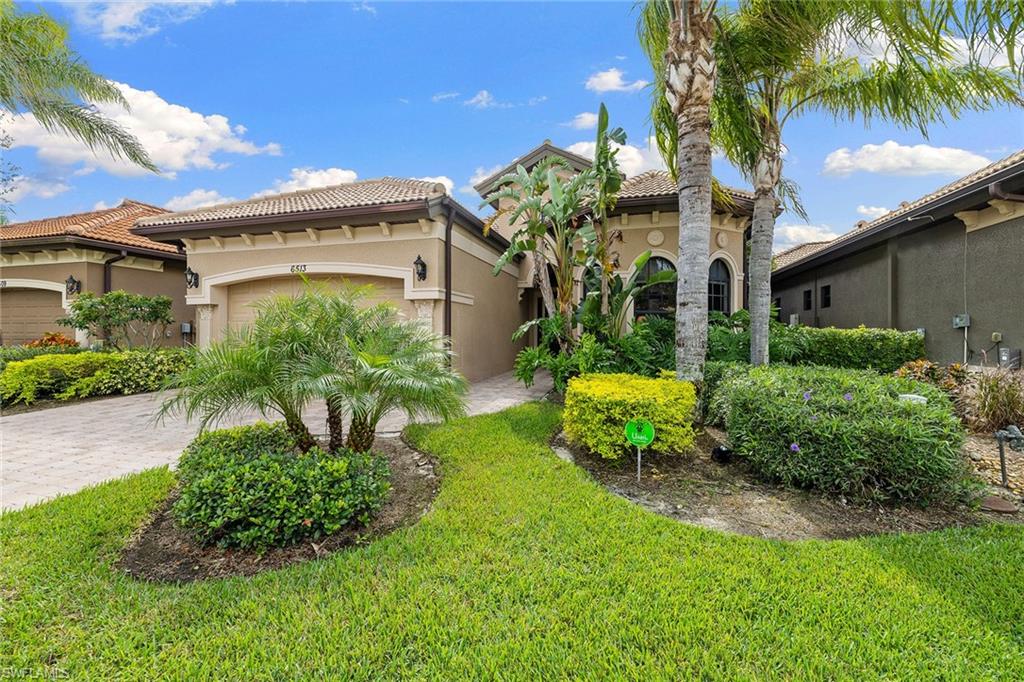 6513 Caldecott Dr Property Photo 8