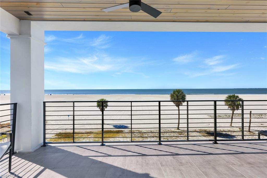 6230 Estero Blvd 201 Property Photo 24