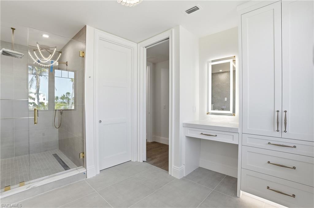 6230 Estero Blvd 101 Property Photo 17