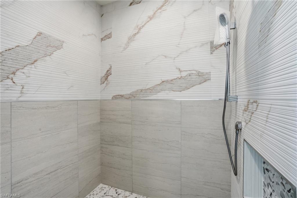 6230 Estero Blvd 101 Property Photo 25