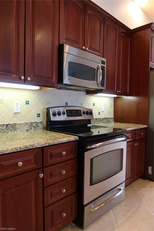 7168 Lemuria Cir 1701 Property Photo 10