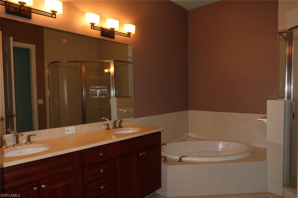 7168 Lemuria Cir 1701 Property Photo 23