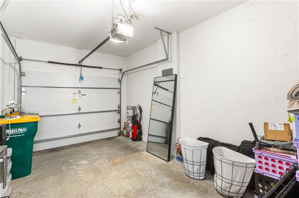 5646 Argento Dr Property Photo 26
