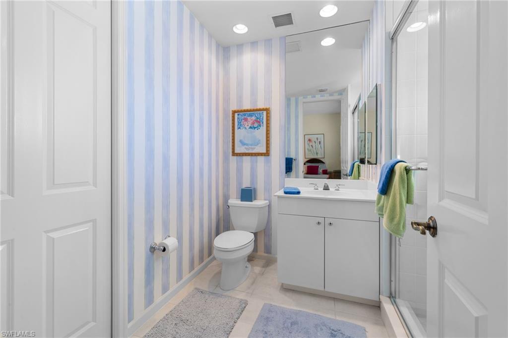 430 Cove Tower Dr 1501 Property Photo 31