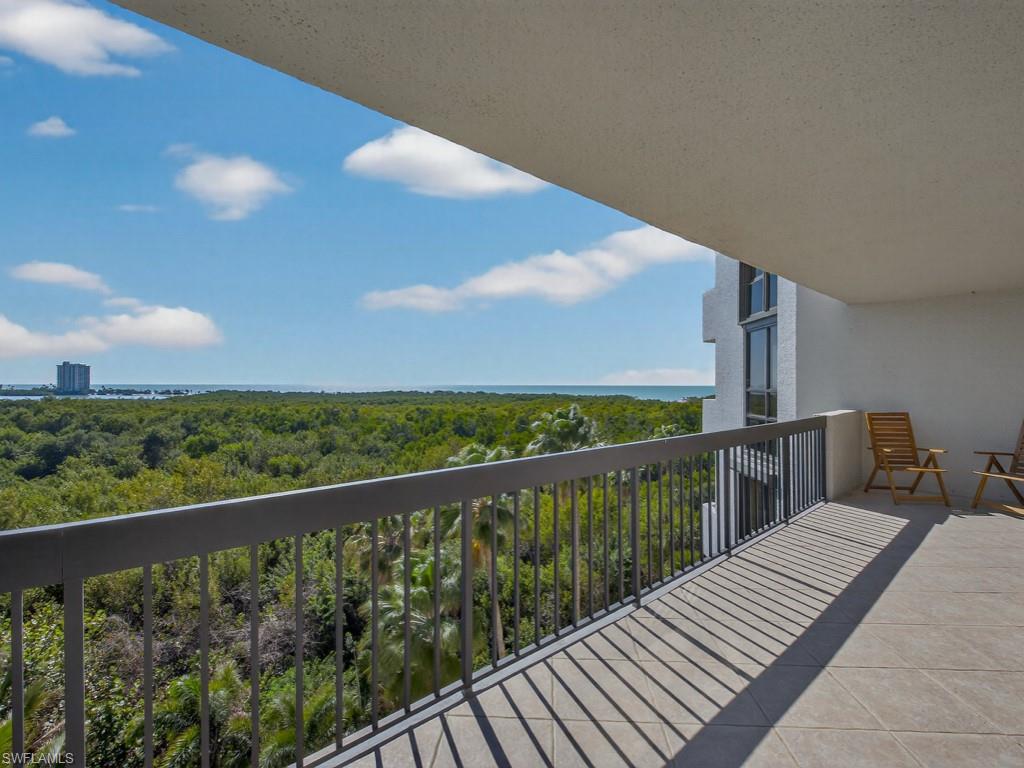6001 Pelican Bay Blvd 503 Property Photo 4