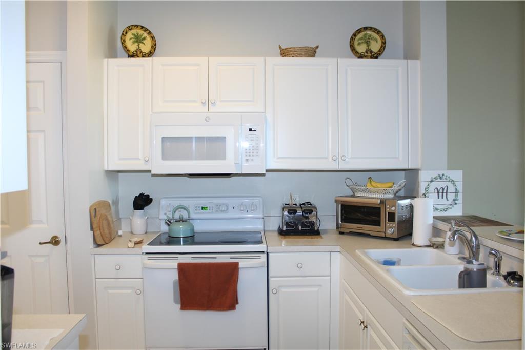 3940 Loblolly Bay Dr 402 Property Photo 9