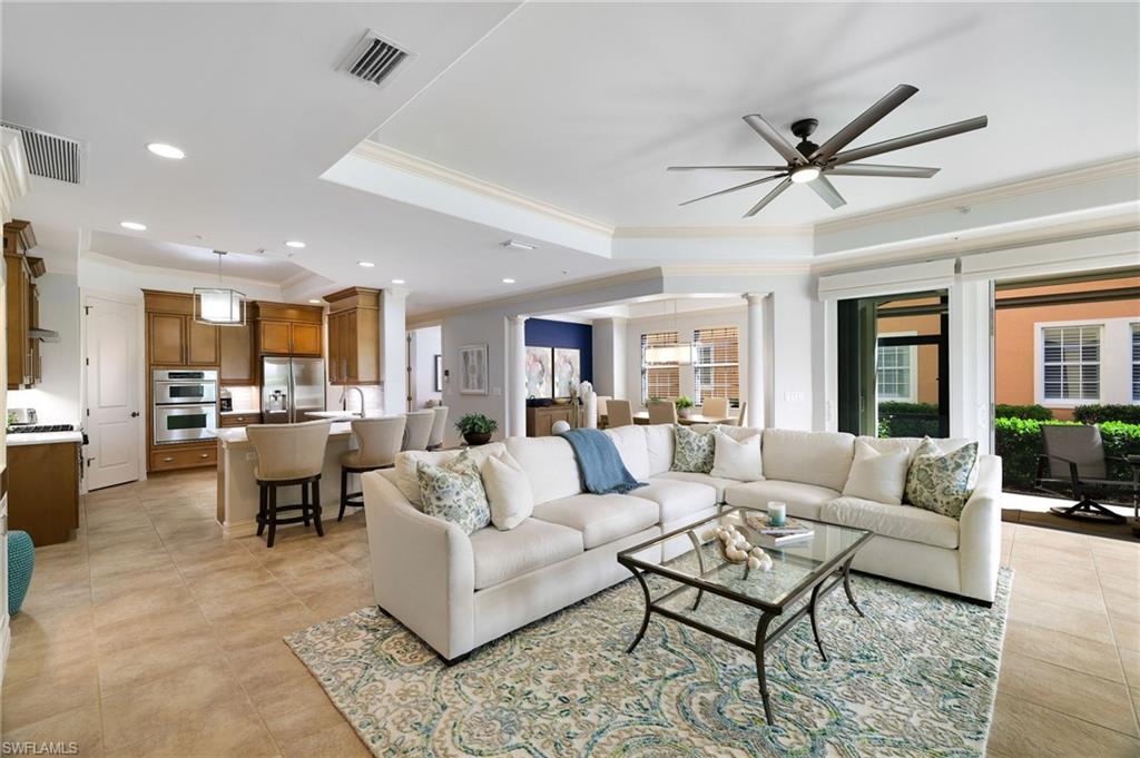 10811 Vivaldi Ct 1801 Property Photo 4