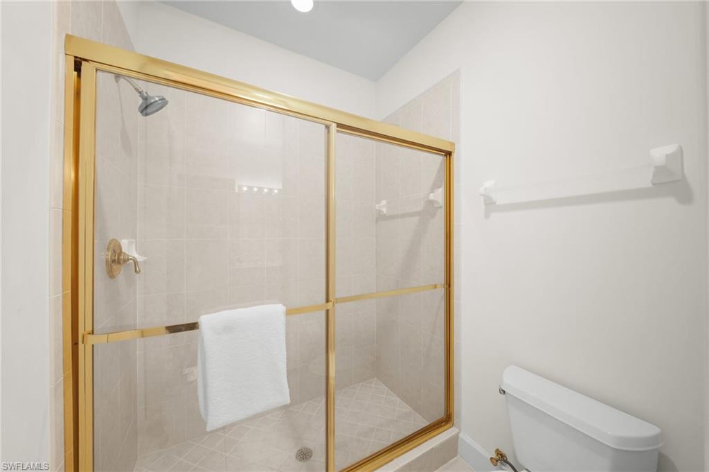 572 11th Ave S 2 Property Photo 29