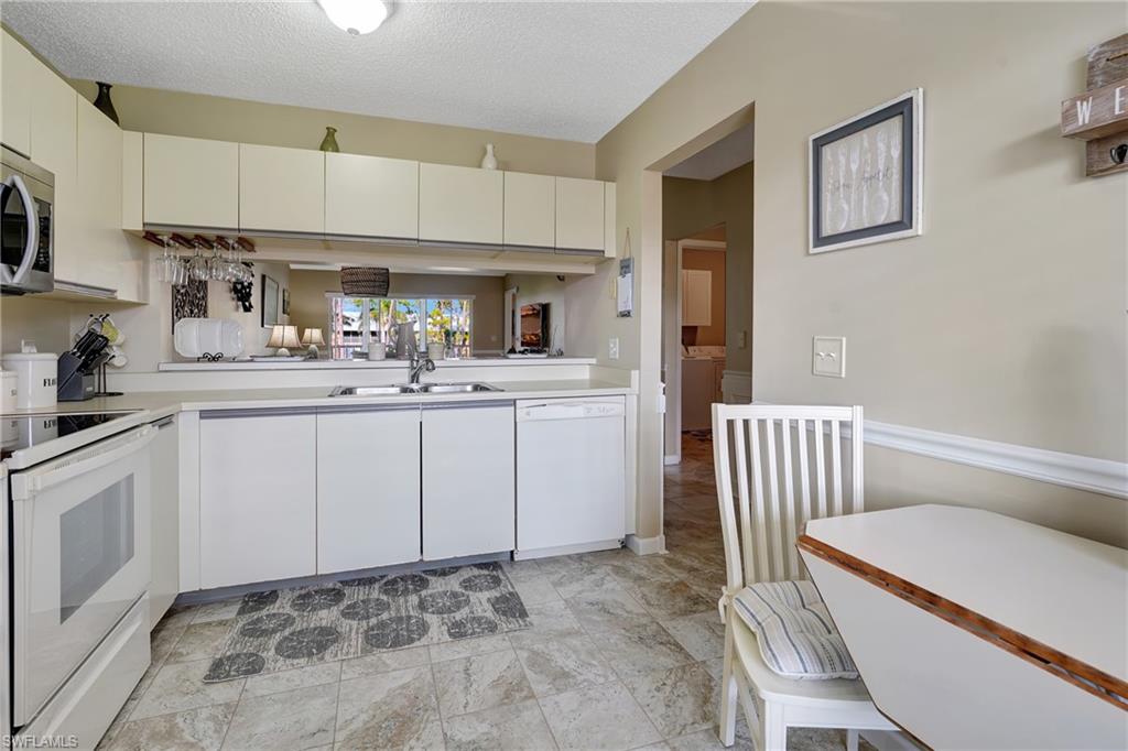 3062 Sandpiper Bay Cir K302 Property Photo 11