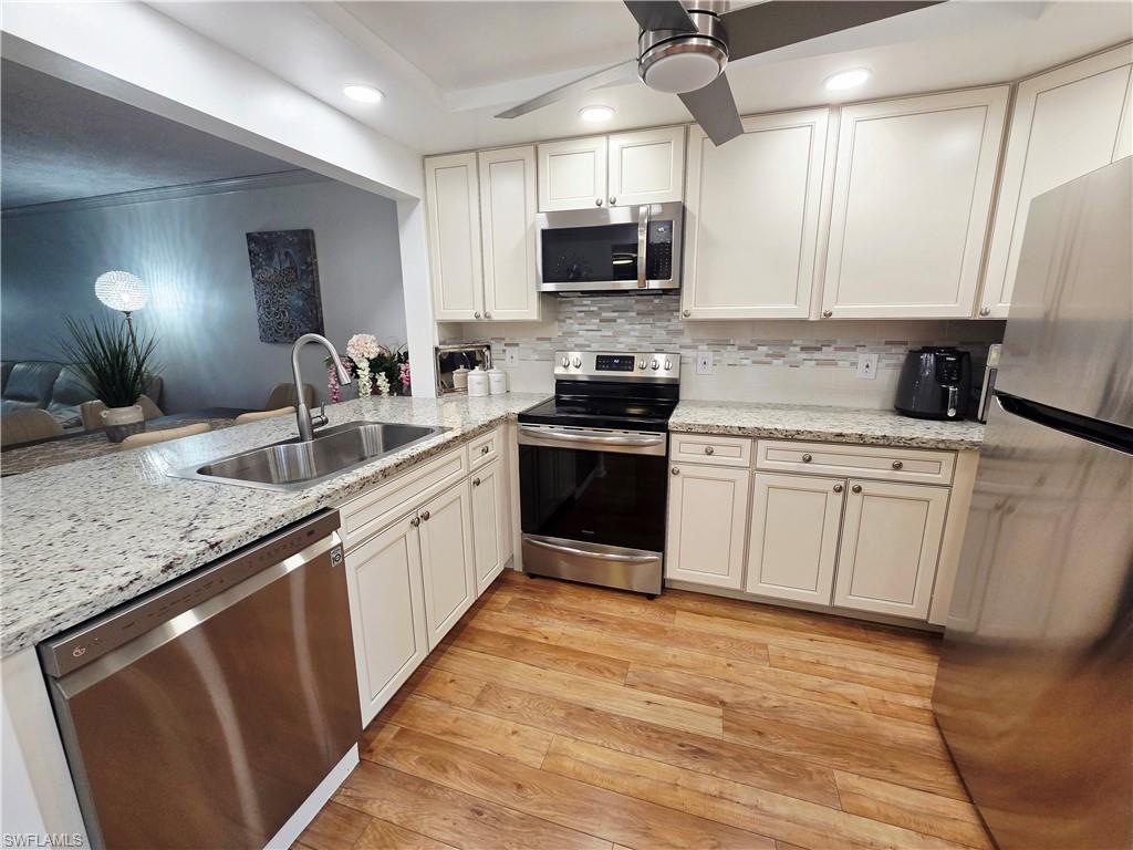 1086 Forest Lakes Dr 9207 Property Photo 3