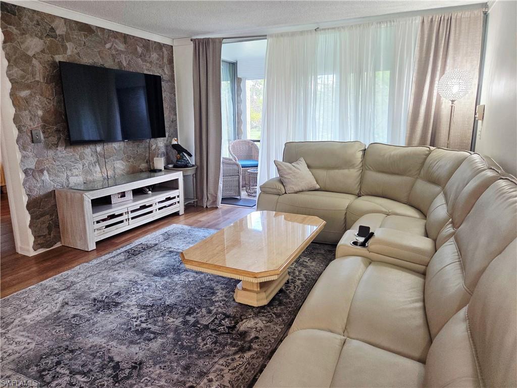 1086 Forest Lakes Dr 9207 Property Photo 7