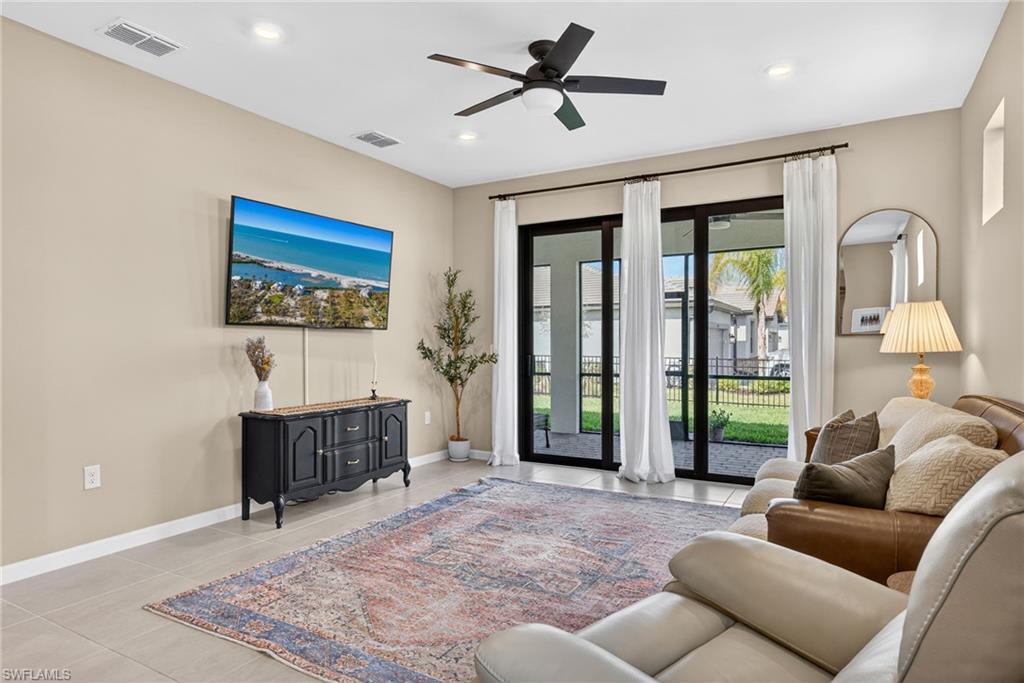 20548 Pebble Glen Dr Property Photo 8