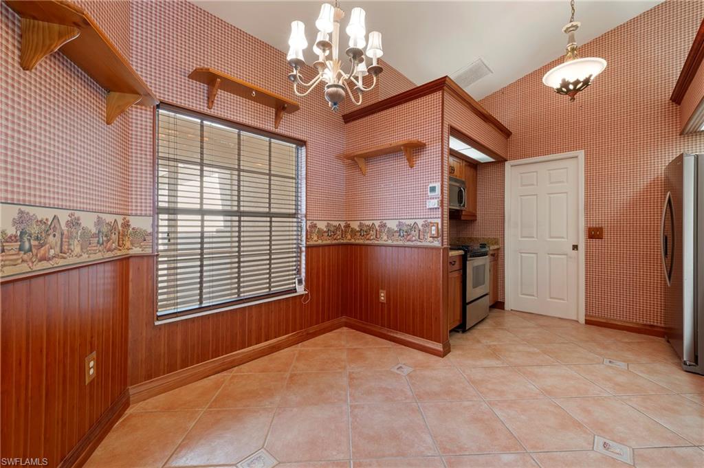 25151 Fairway Dunes Ct Property Photo 7