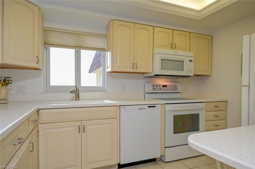 6900 Estero Blvd # 701 Property Photo 8
