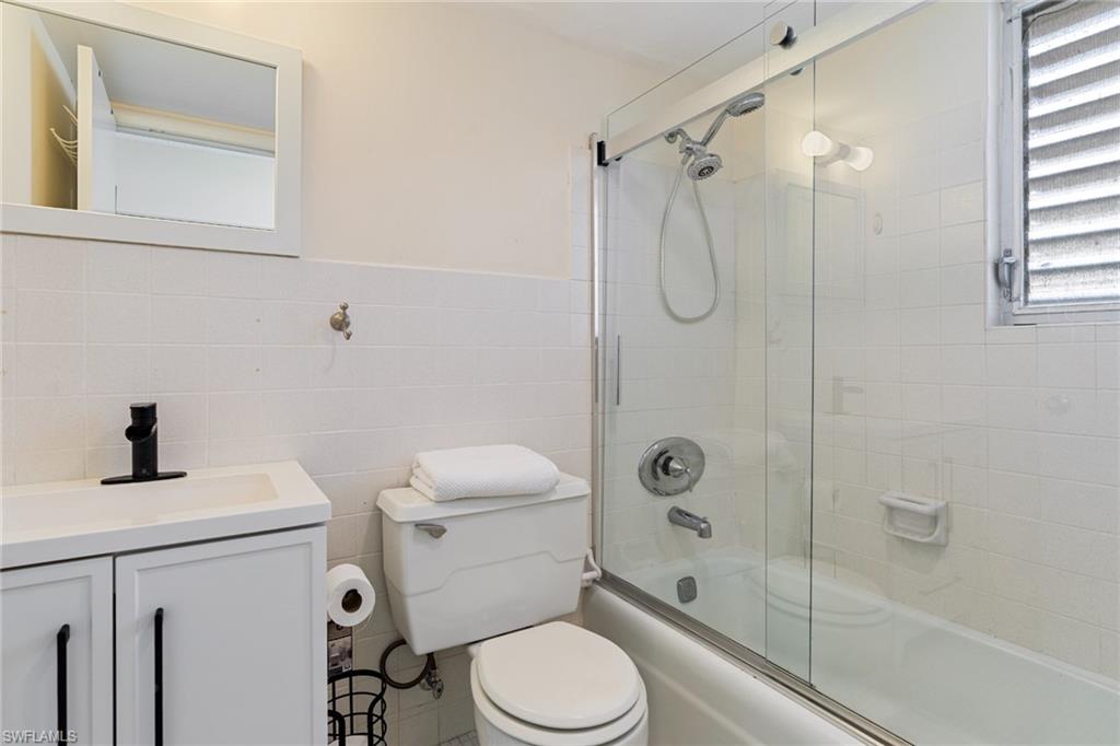 167 Collier Blvd M3 Property Photo 8