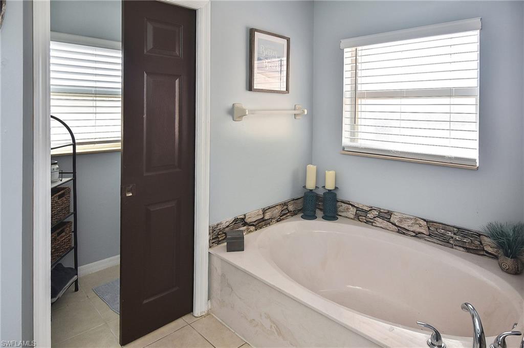 11589 Plantation Preserve Cir S Property Photo 16