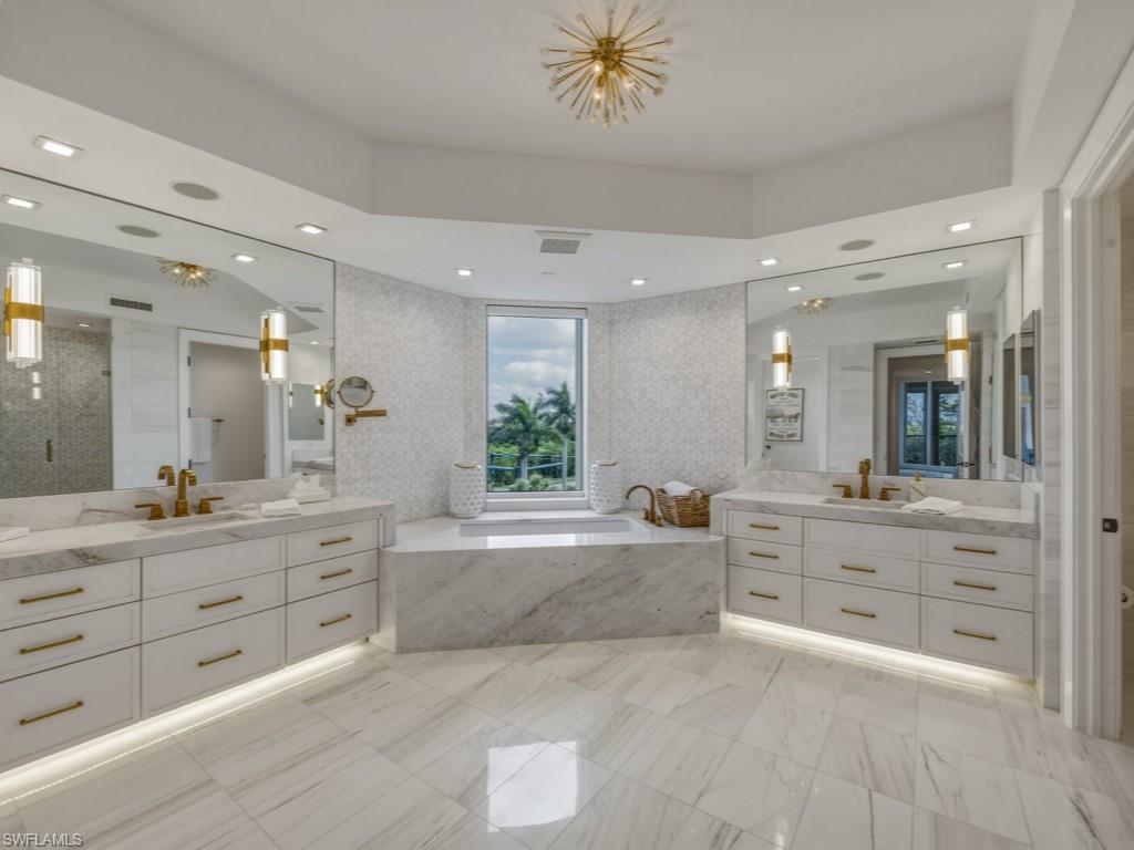 8787 Bay Colony Dr 306 Property Photo 19