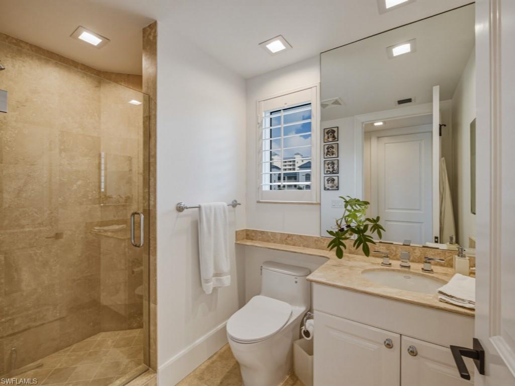 8787 Bay Colony Dr 306 Property Photo 24