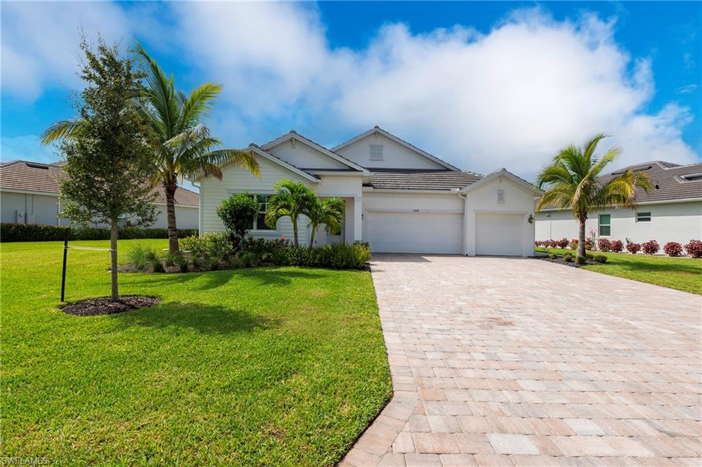 13528 Blue Bay Cir Property Photo 2