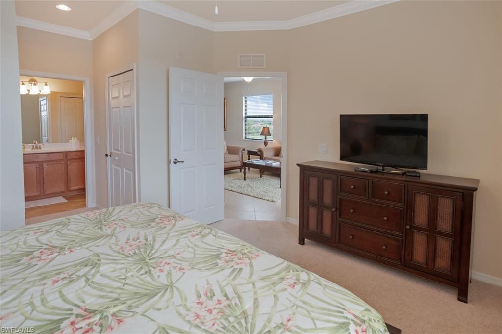 9731 Acqua Ct 531 Property Photo 11