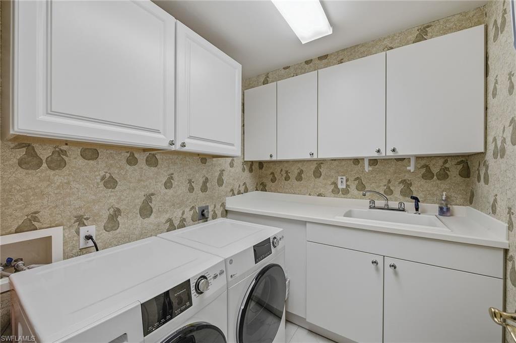 7225 Pelican Bay Blvd 305 Property Photo 21
