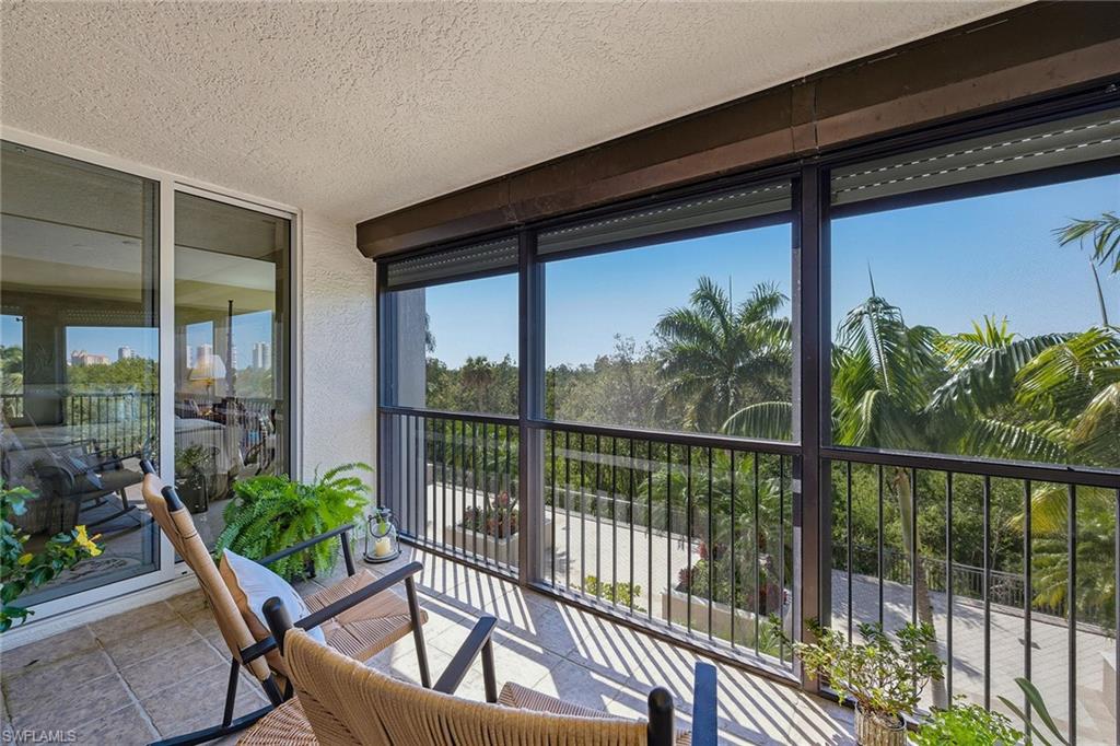 7225 Pelican Bay Blvd 305 Property Photo 24