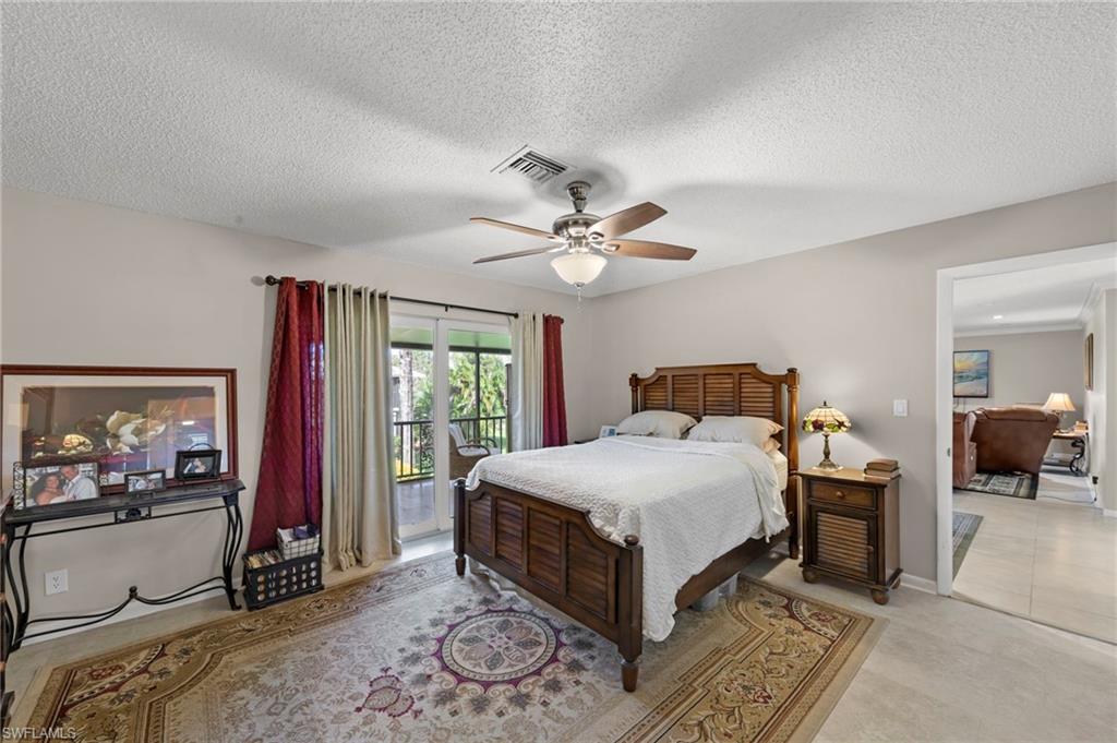 84 Glades Blvd 2 Property Photo 14