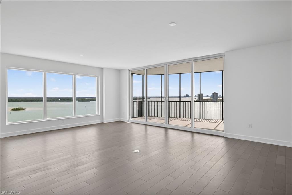 4142 Bay Beach Ln 901 Property Photo 7