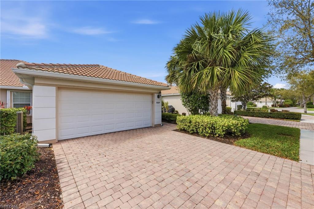 8664 Genova CT Property Photo 1