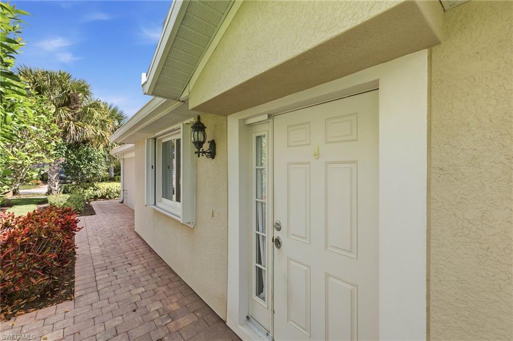 8664 Genova Ct Property Photo 2