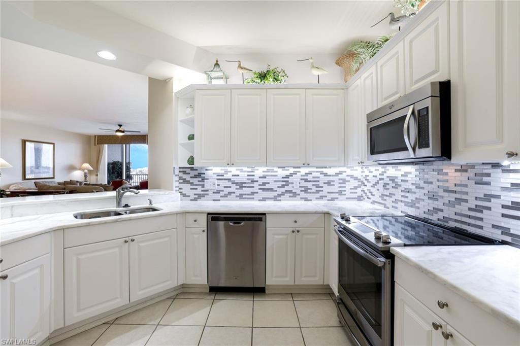 410 Flagship Dr 603 Property Photo 6