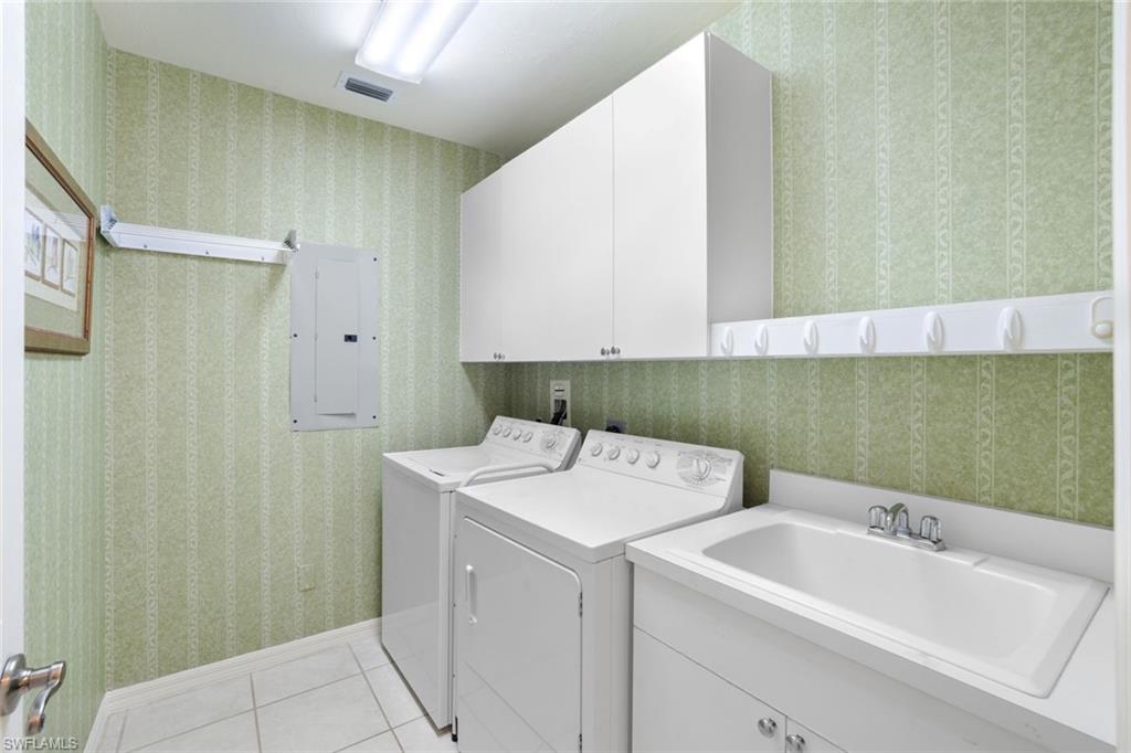 410 Flagship Dr 603 Property Photo 21