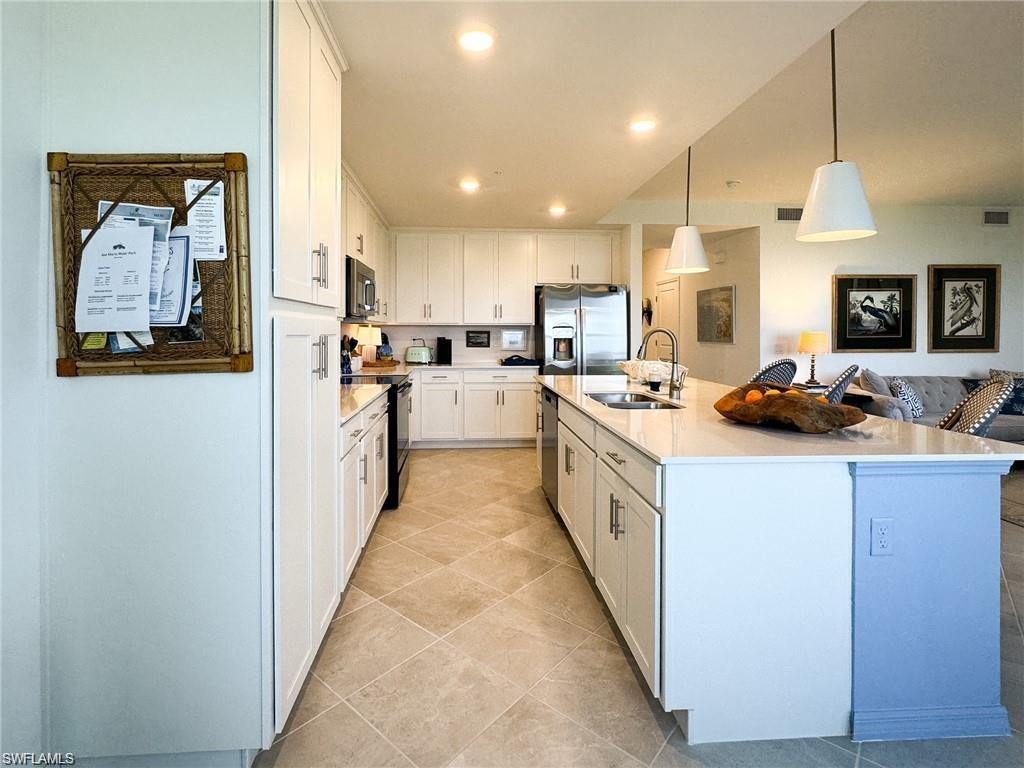 5651 Double Eagle Cir 4323 Property Photo 12